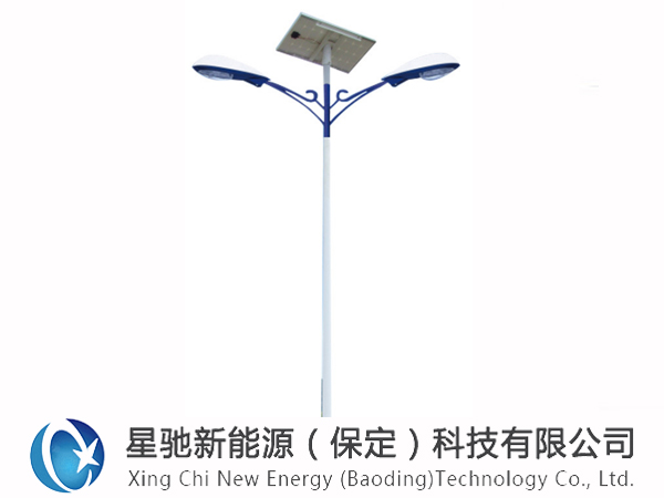 雙臂太陽能路燈價格多少錢一個